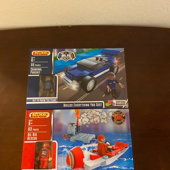 2/$10 Blokko first responder play sets - Picture 7 of 8